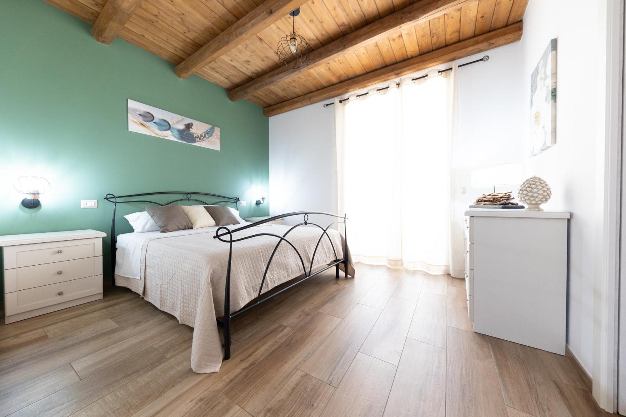 Cortile Gioeni Apartment 切法卢 外观 照片